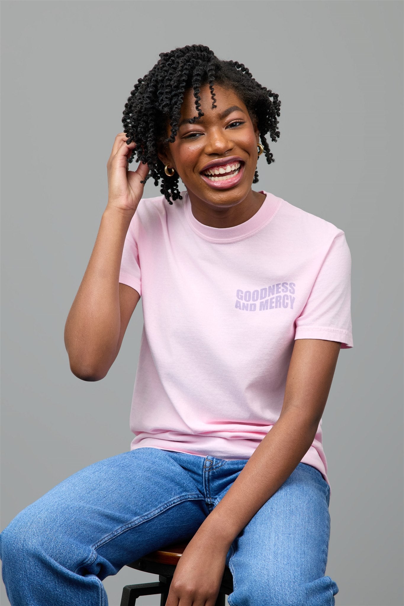 GOODNESS AND MERCY T-Shirt in Blossom/Violet